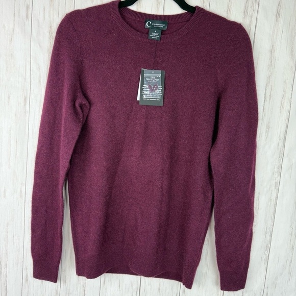 C By Bloomingdale’s NWT 100% cashmere Small maroon sweater - Picture 2 of 4